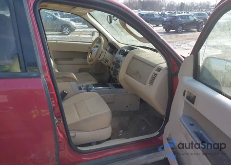 2010 Ford Escape Xlt from USA, damaged, VIN 1FMCU0DG4AKB60814